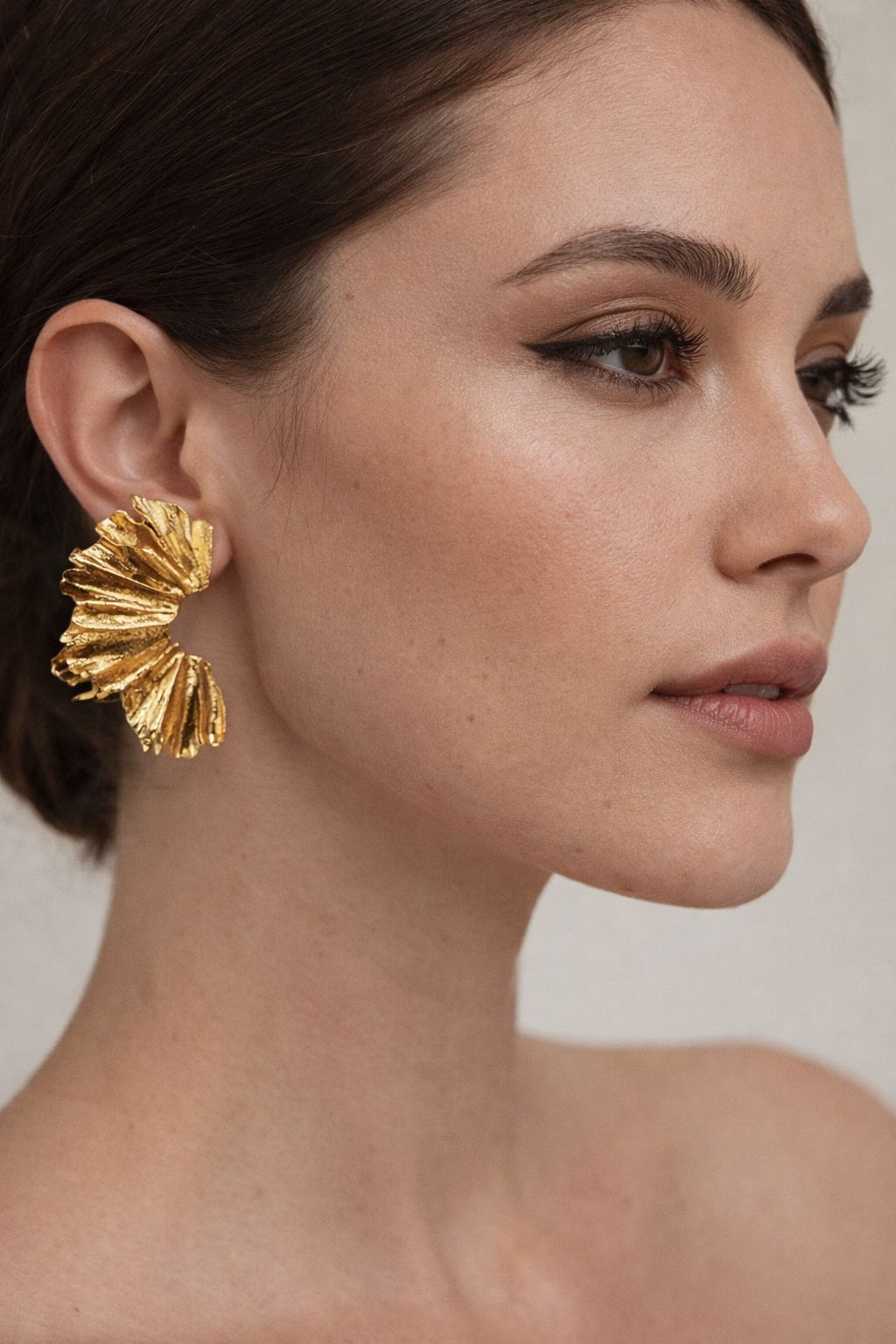 Sculpted Ruffle Earrings